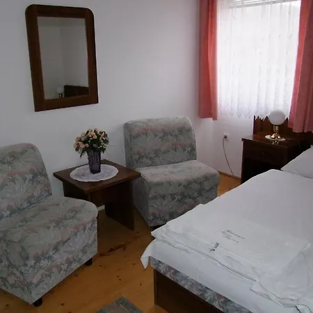 Apartamento Rajna Apartmanhaz *