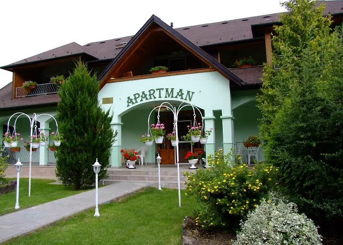 Rajna Apartmanhaz *