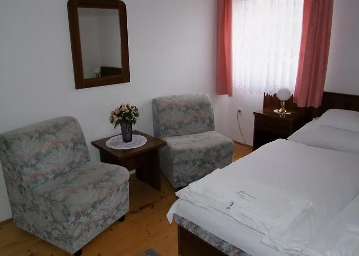 Lägenhet Rajna Apartmanhaz *