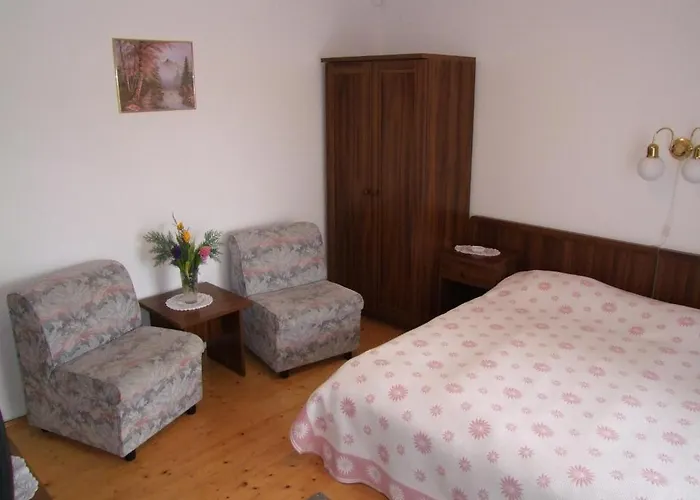 Rajna Apartmanhaz Lägenhet