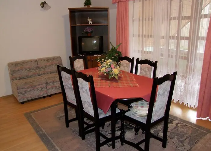 Rajna Apartmanhaz Lägenhet Bogács
