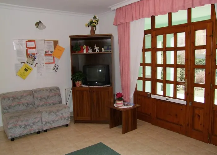 Rajna Apartmanhaz
